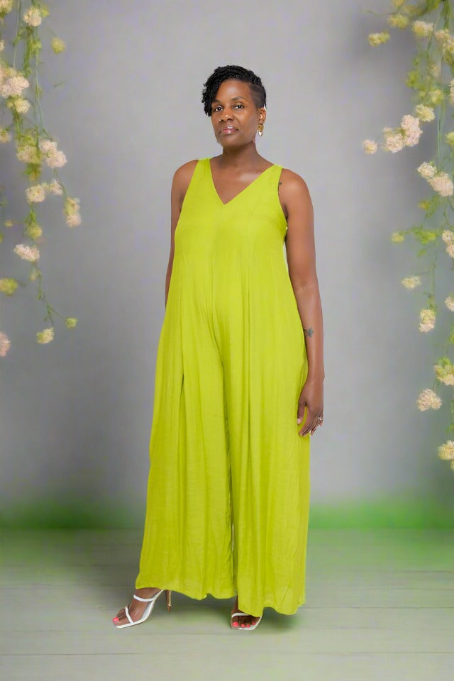 Loose Fit Strapless Jumpsuit – Perfect for Every Occasion  Elevate your style with our Deep Lime Loose Fit Woven Jumpsuit. This chic piece is designed to offer both comfort and fashion-forward flair. Ideal for those looking to make a statement, this jumpsuit is a must-have addition to your wardrobe.  Key Features:  Loose Fit: Ensures a comfortable and relaxed wear. Woven Jumpsuit: Crafted with high-quality woven fabric for durability and style. Pleat Front: Adds a touch of sophistication and elegance. 